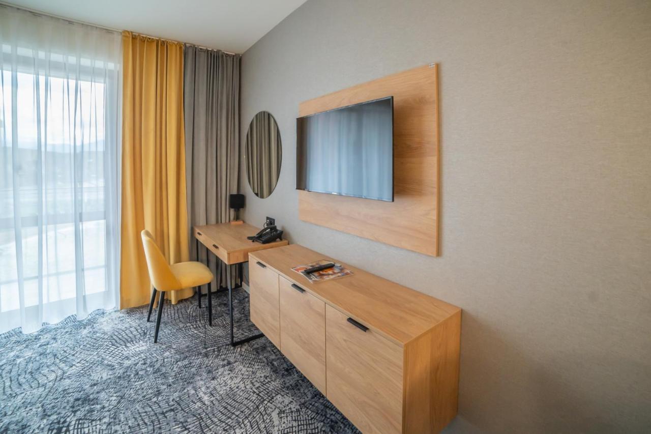 Lux Apartman V Hoteli Akvamarin Bešeňová 외부 사진